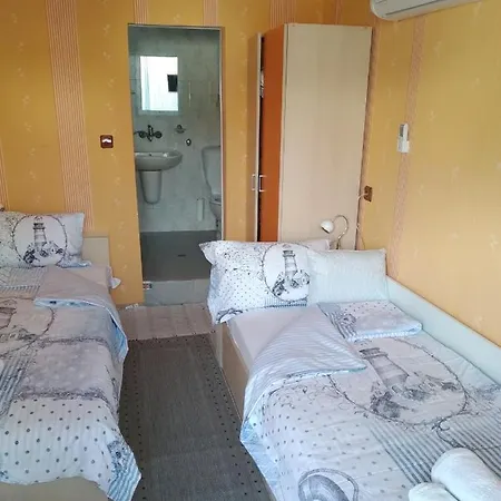 Pensiune Стаи В Китен Kiten (Burgas)